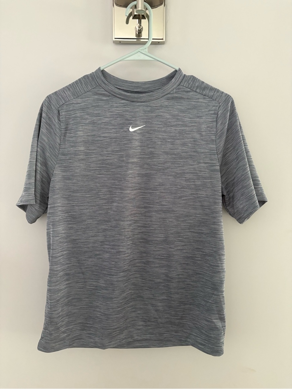 Nike Heathered Gray Short Sleeve Performance Tee - Boys